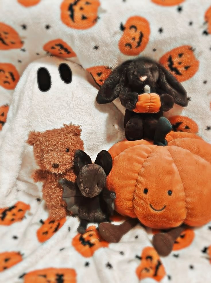 Preppy Halloween PFP