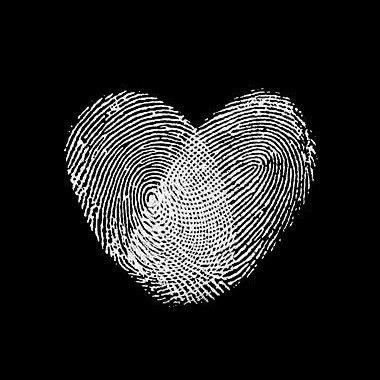 Aesthetic Heart Wallpaper Black and White
