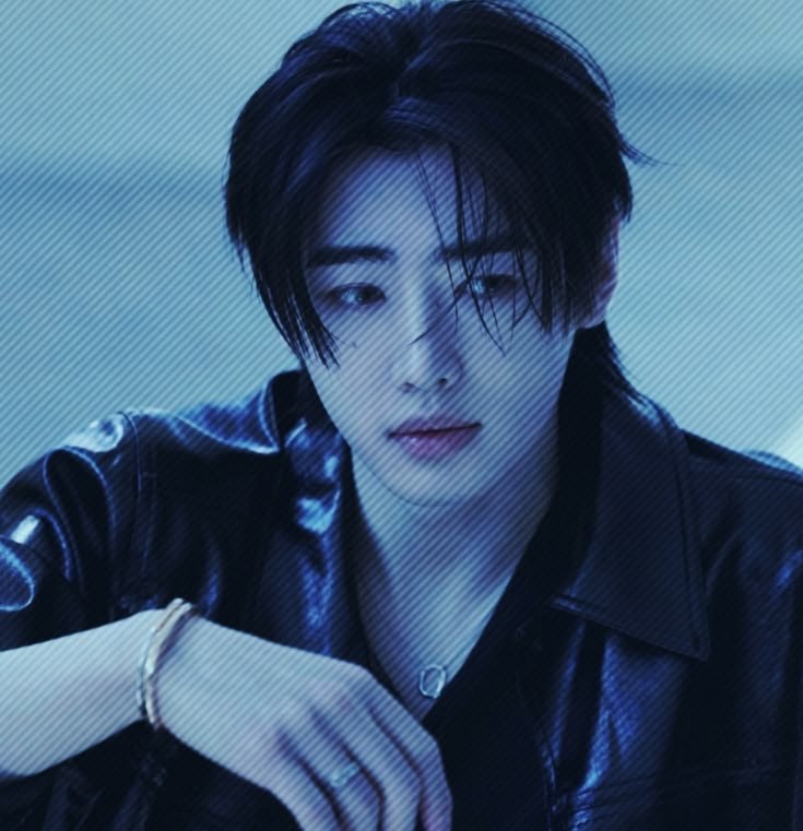 Blue Kpop PFP