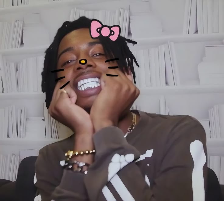 Carti PFP Cute