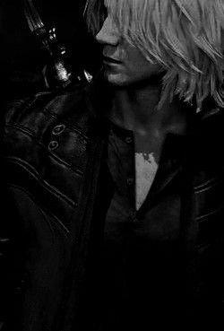 Dante Black And White PFP