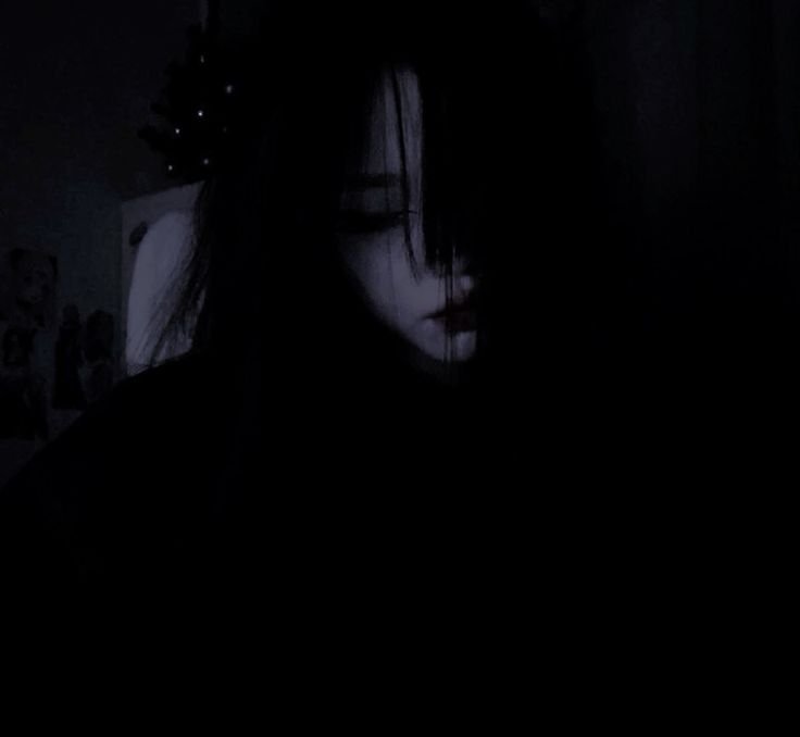 Dark PFP Black
