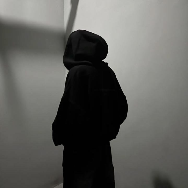 Dark PFP Minimalist