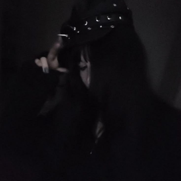 Dark PFP TikTok