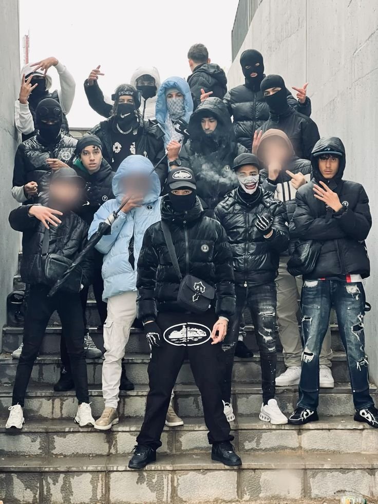 Gang PFP Black and White