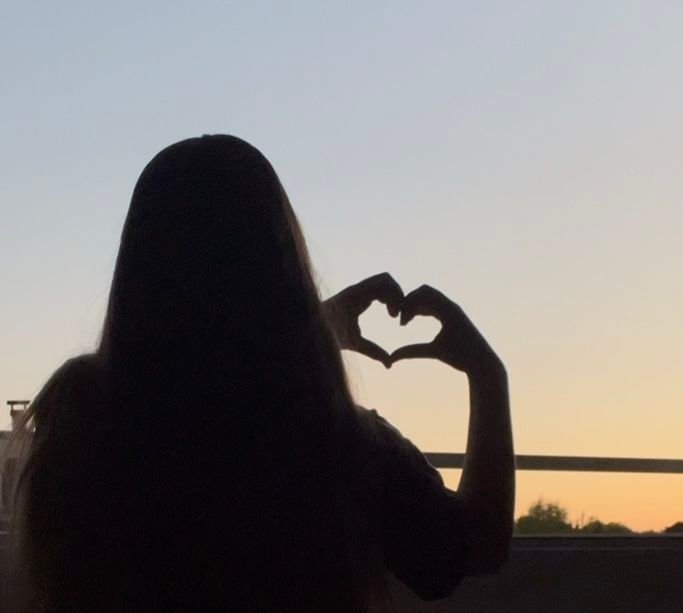Heart Aesthetic PFP Cute Profile Ideas