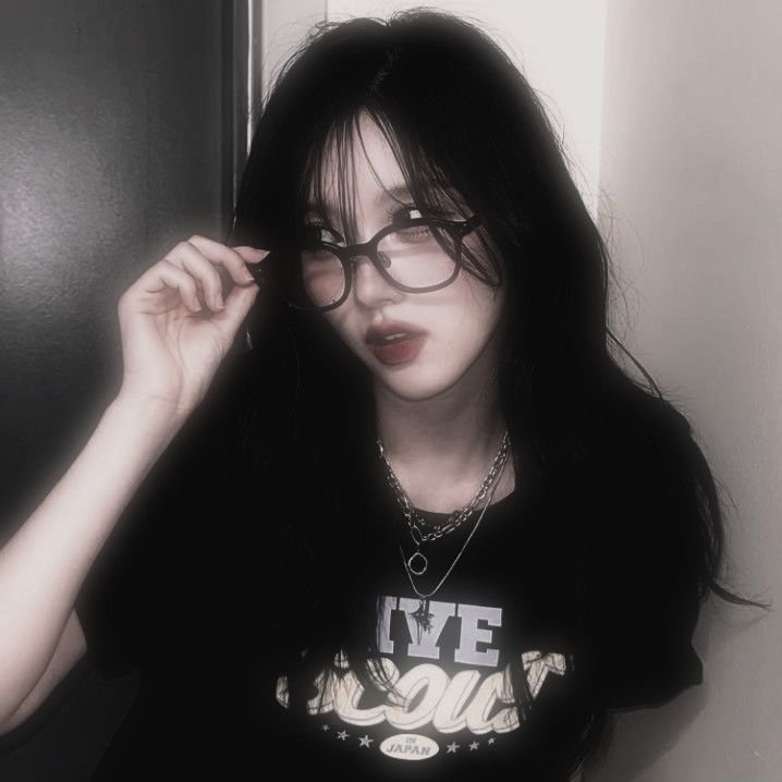 Kpop PFP Girl