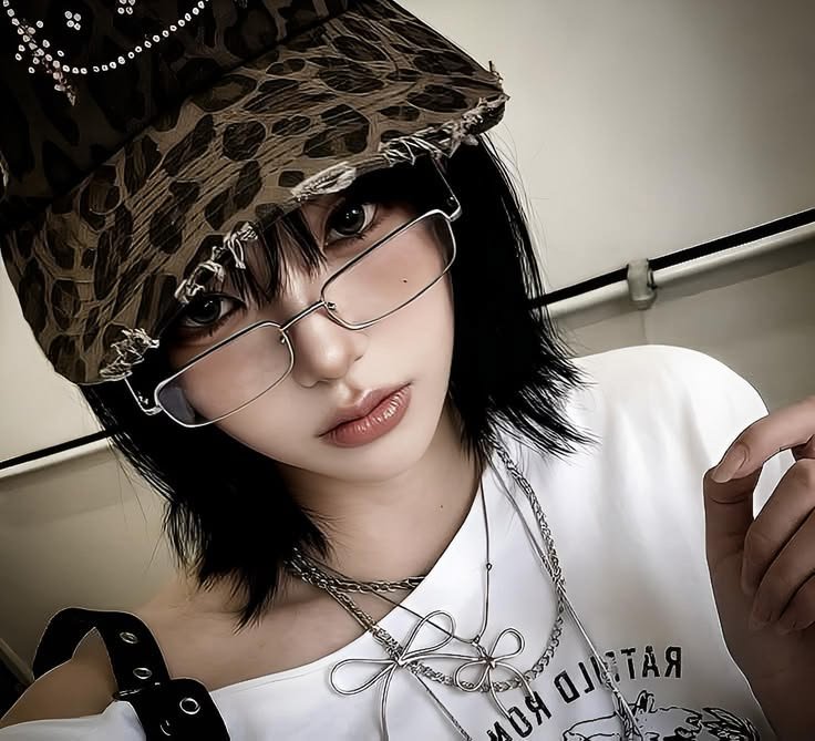 Kpop PFP Girl