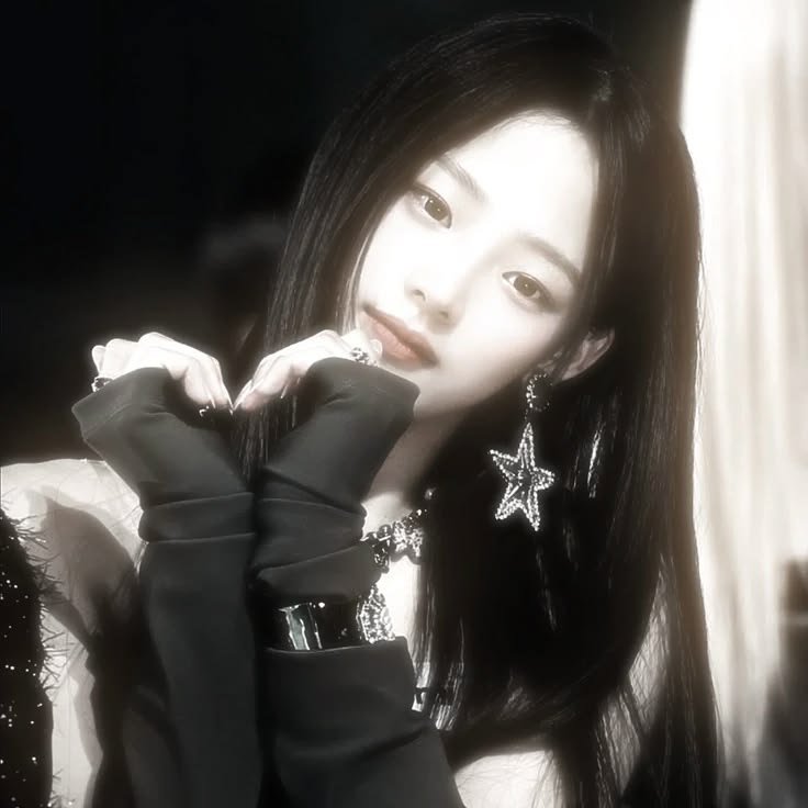 Kpop PFP Y2K