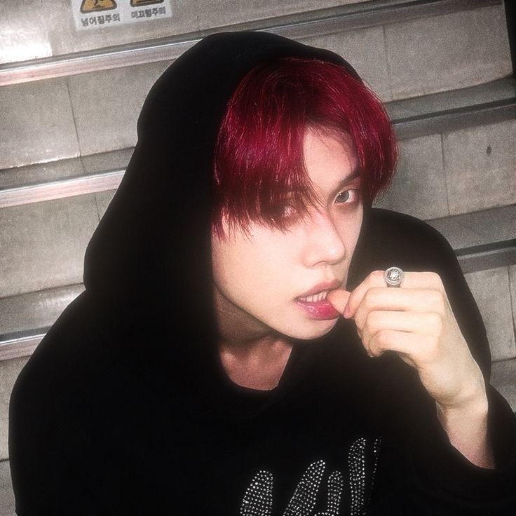 Kpop PFP Y2K