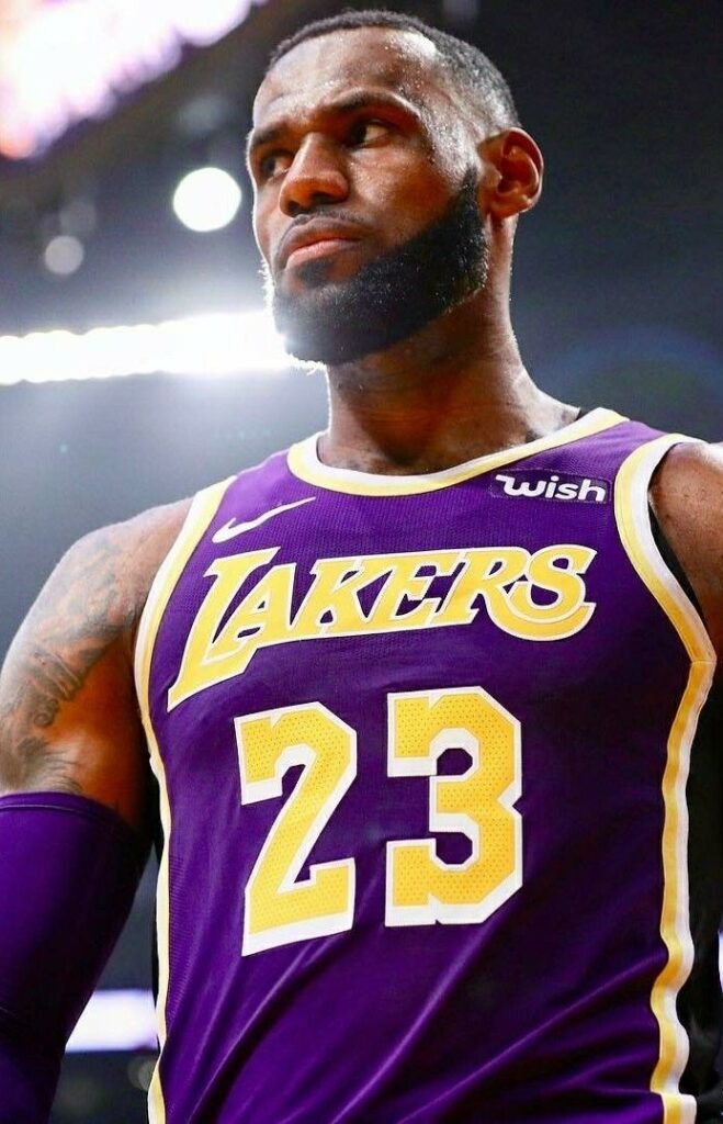 LeBron PFP HD