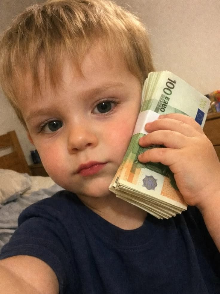 Money PFP Boy