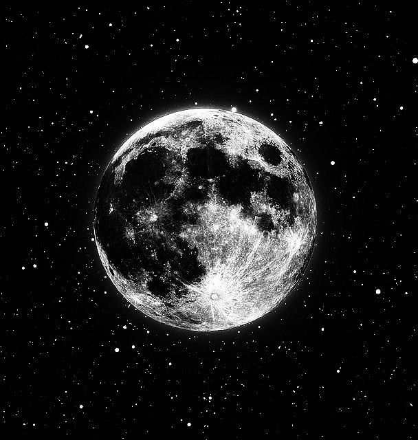 Moon PFP Black