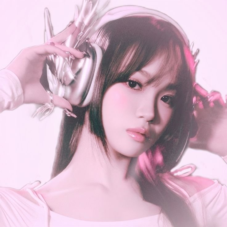 Pink Kpop PFP