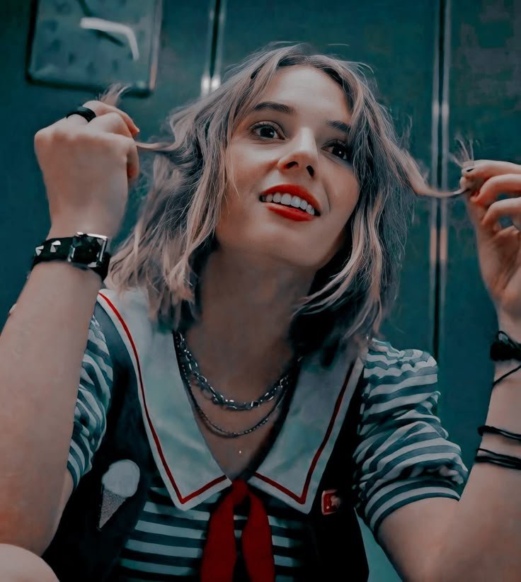 Robin Stranger Things PFP