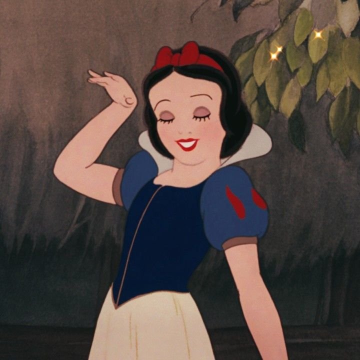 Snow White PFP Aesthetic