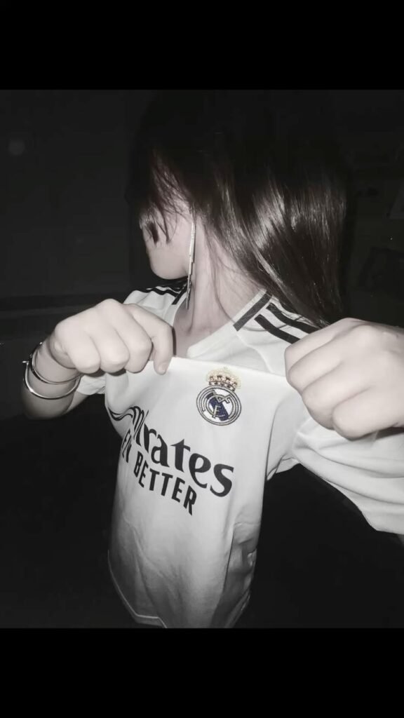 Soccer PFP Girl