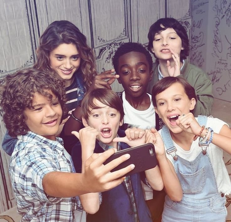 Stranger Things Group PFP