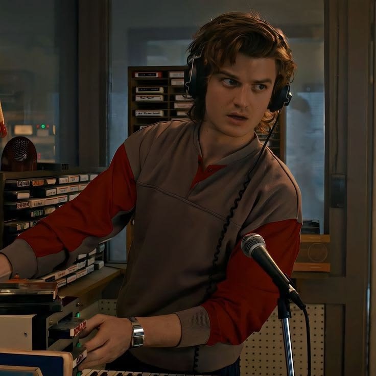 Stranger Things PFP Steve