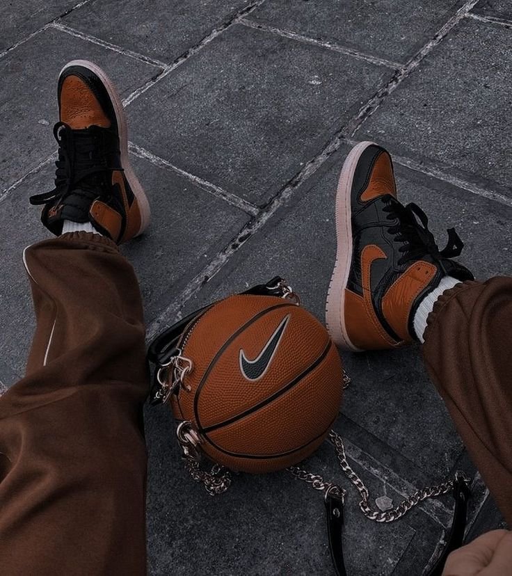 Basketball PFP Aesthetic 1