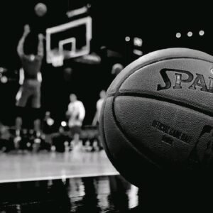 Basketball PFP Black Court 3